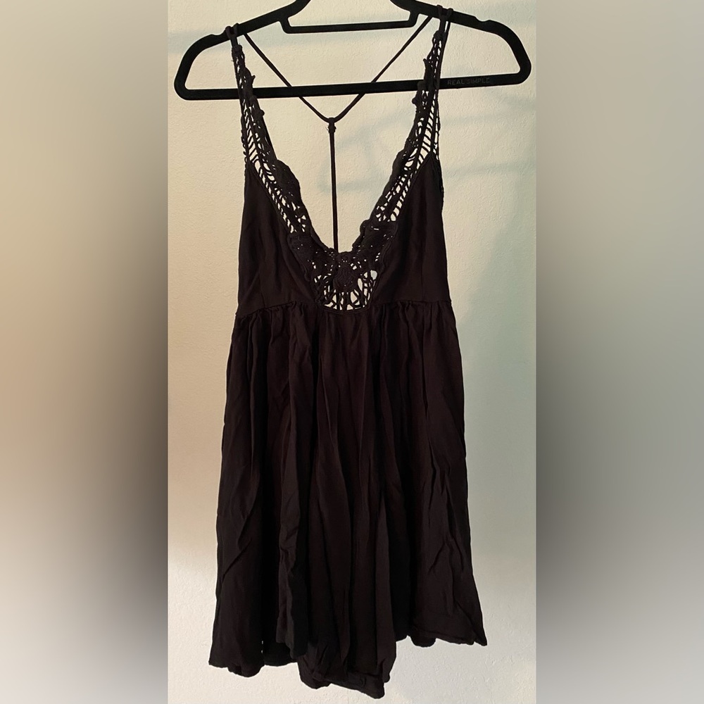 Elegant Black Lace Detail Women's Dress